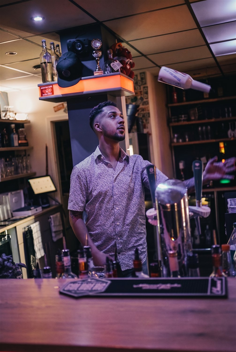 Connect Bar